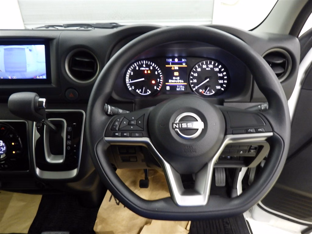 NISSAN CARAVAN