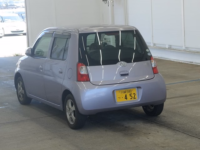 DAIHATSU ESSE