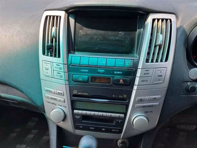 TOYOTA HARRIER