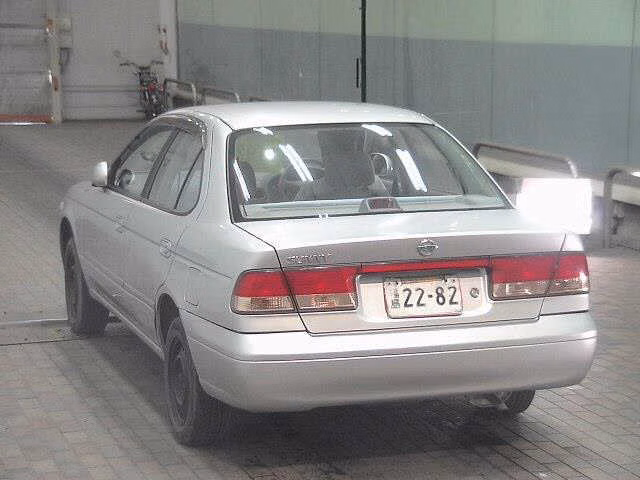 NISSAN SUNNY