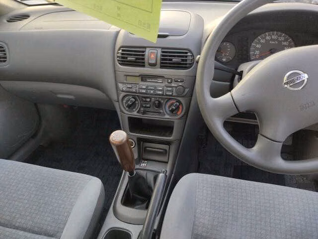 NISSAN SUNNY