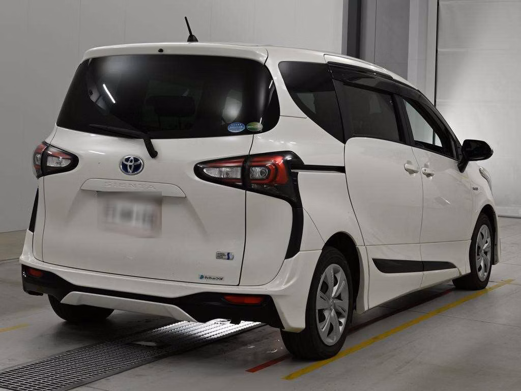 TOYOTA SIENTA