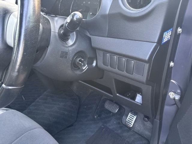 SUBARU LUCRA