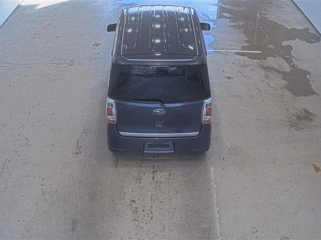 SUBARU LUCRA