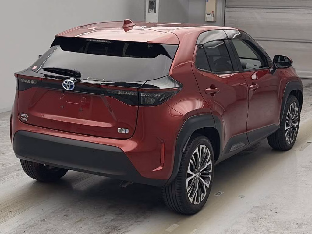 TOYOTA YARIS CROSS