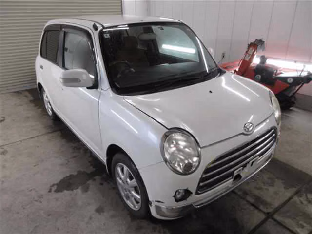 DAIHATSU MIRA GINO