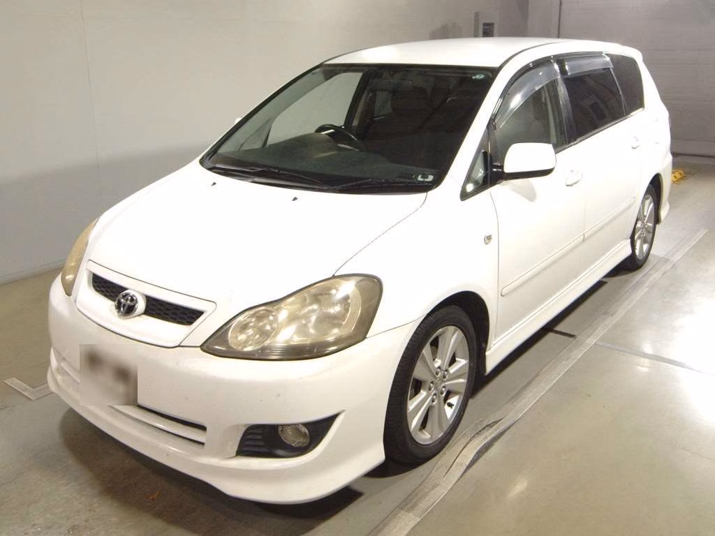 Toyota Ipsum