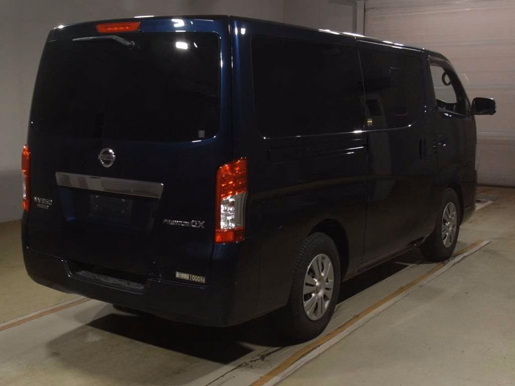 NISSAN NV350 CARAVAN