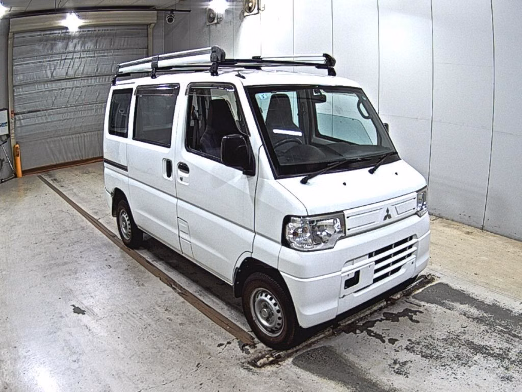 MITSUBISHI MINICAB MIEV