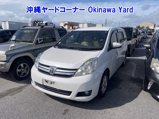 TOYOTA ISIS