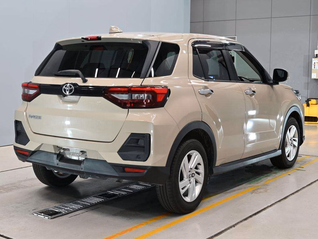 TOYOTA RAIZE