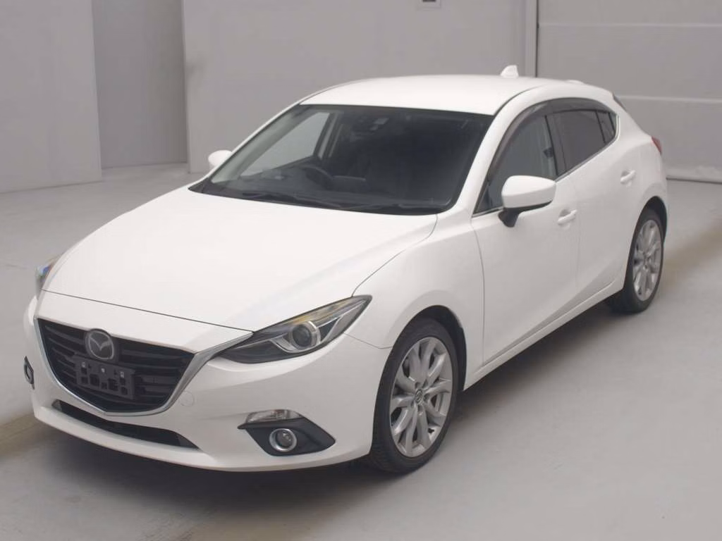 MAZDA AXELA