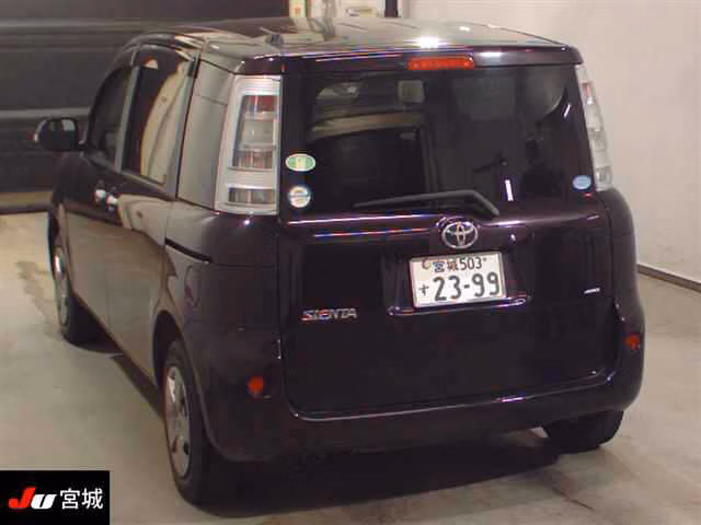 TOYOTA SIENTA