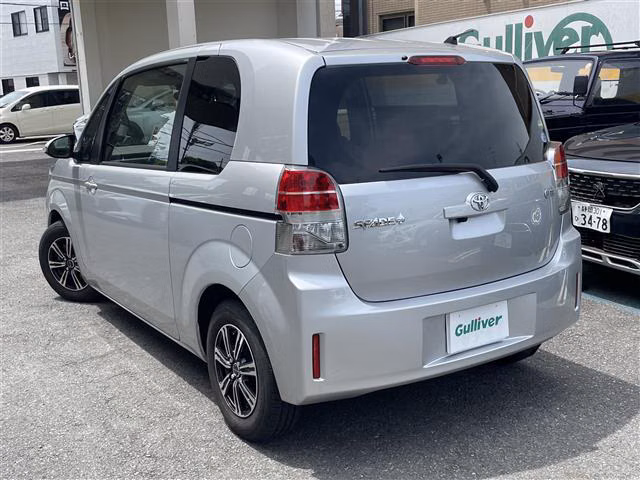 TOYOTA SPADE
