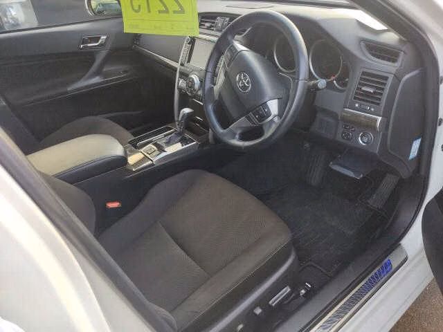 TOYOTA MARK X