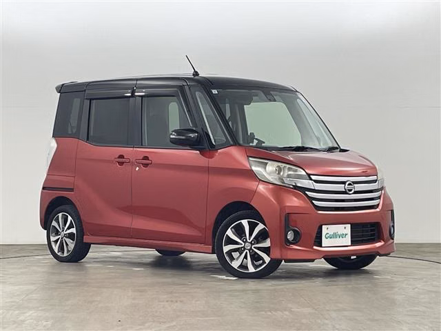 NISSAN DAYZ ROOX