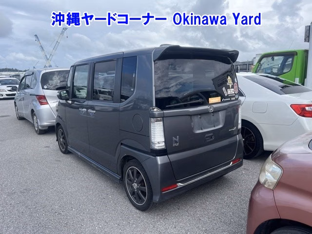 HONDA N-BOX