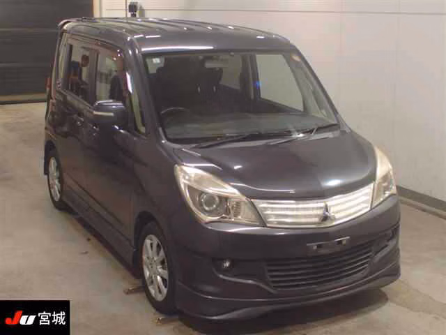MITSUBISHI DELICA D:2