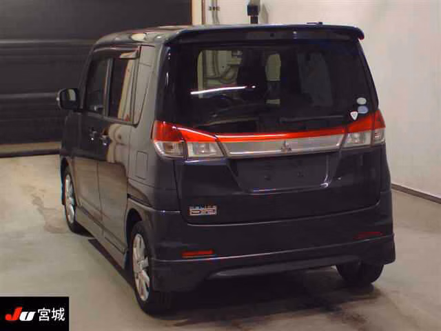MITSUBISHI DELICA D:2