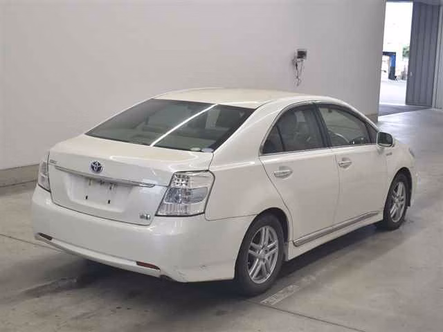 TOYOTA SAI