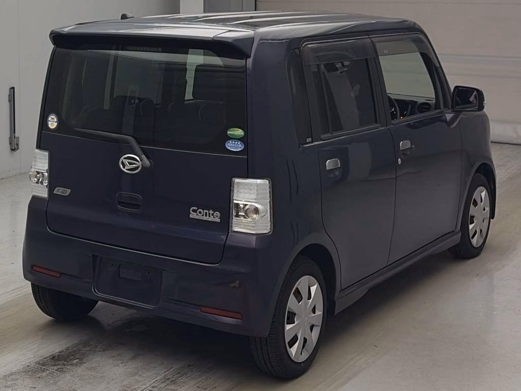 DAIHATSU MOVE CONTE