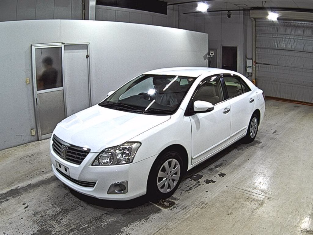 TOYOTA PREMIO