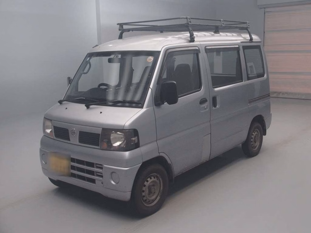 NISSAN CLIPPER