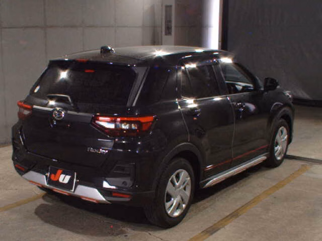 DAIHATSU ROCKY