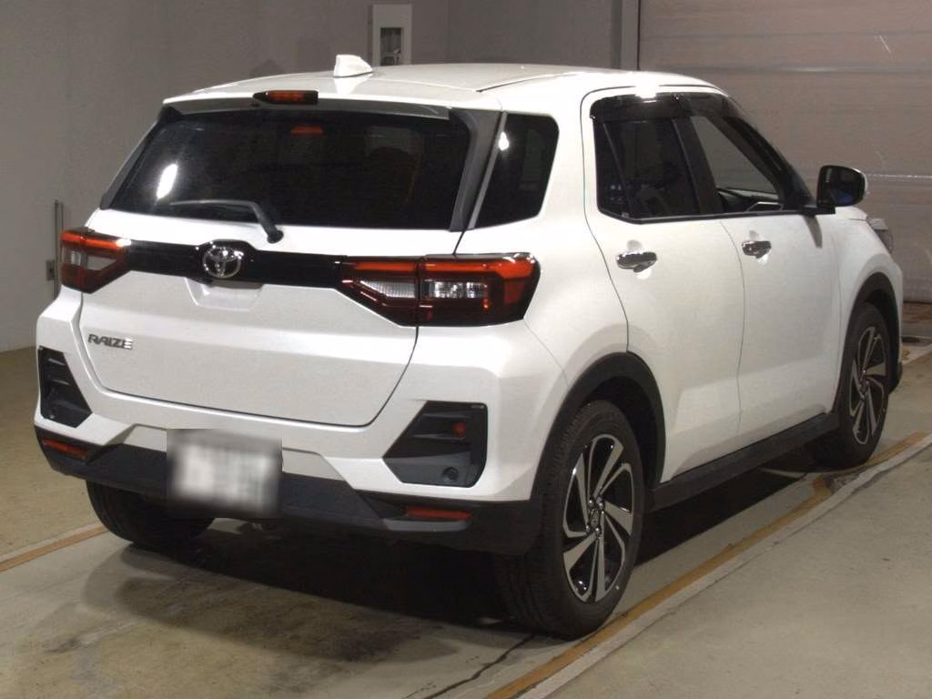 TOYOTA RAIZE
