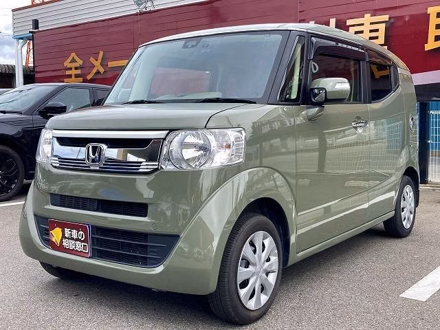 HONDA N-BOX SLASH