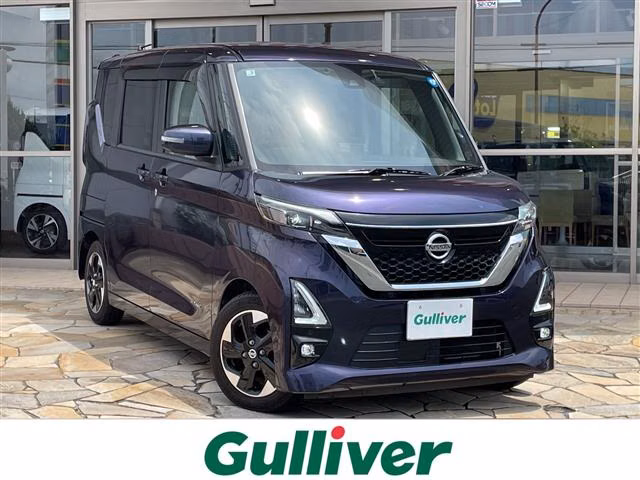 NISSAN ROOX
