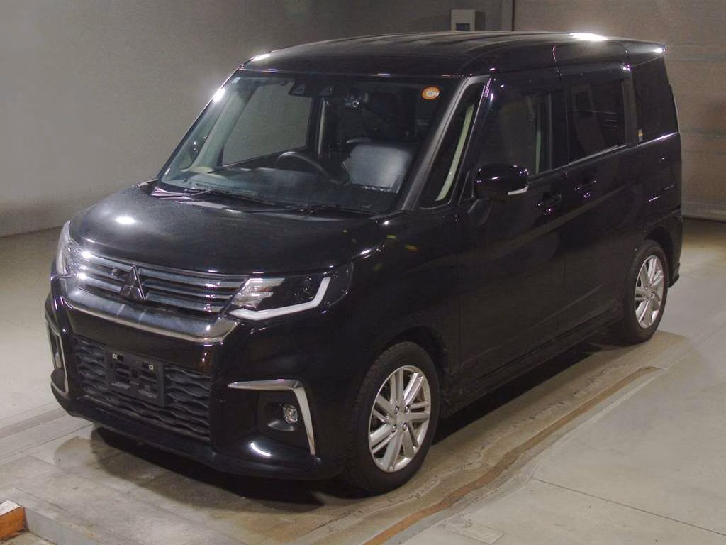 MITSUBISHI DELICA D:2