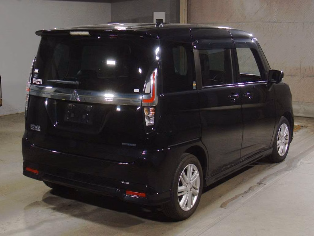 MITSUBISHI DELICA D:2
