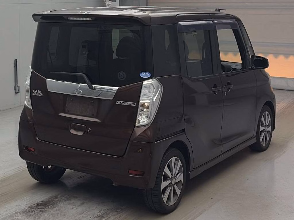 MITSUBISHI EK SPACE