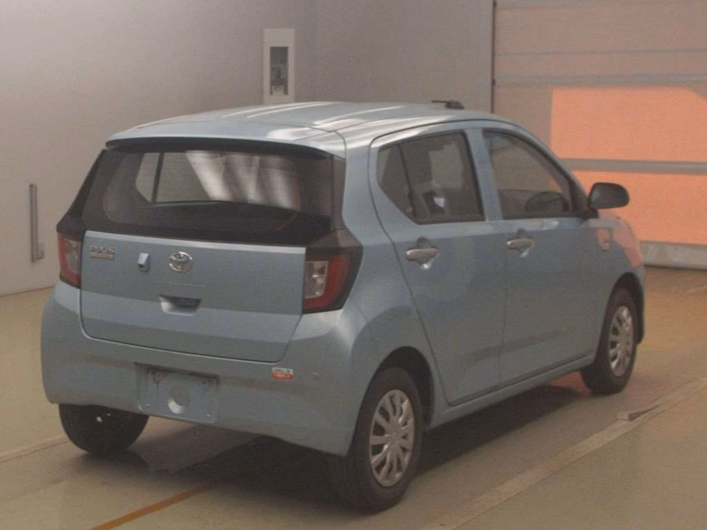 TOYOTA PIXIS EPOCH