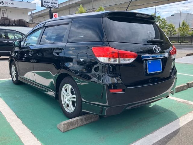 TOYOTA WISH