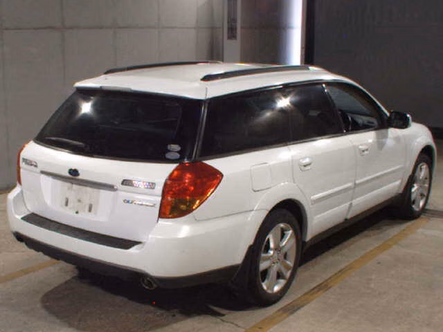 SUBARU OUTBACK