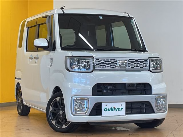DAIHATSU WAKE