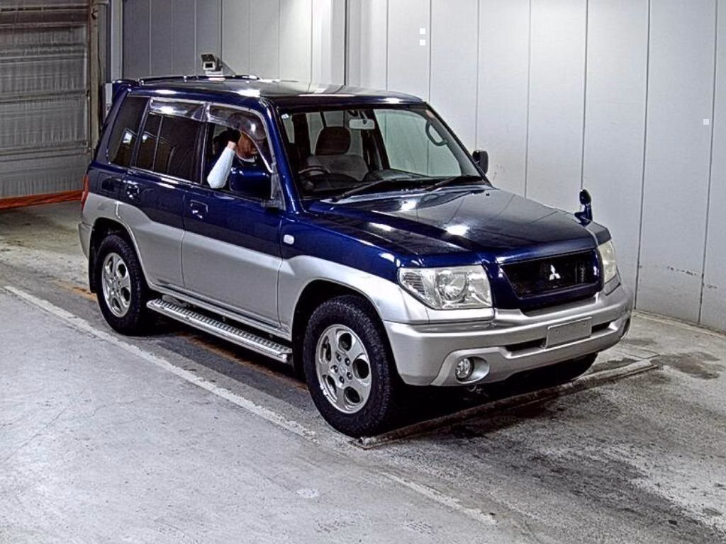 MITSUBISHI PAJERO IO
