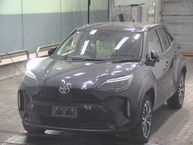 TOYOTA YARIS CROSS