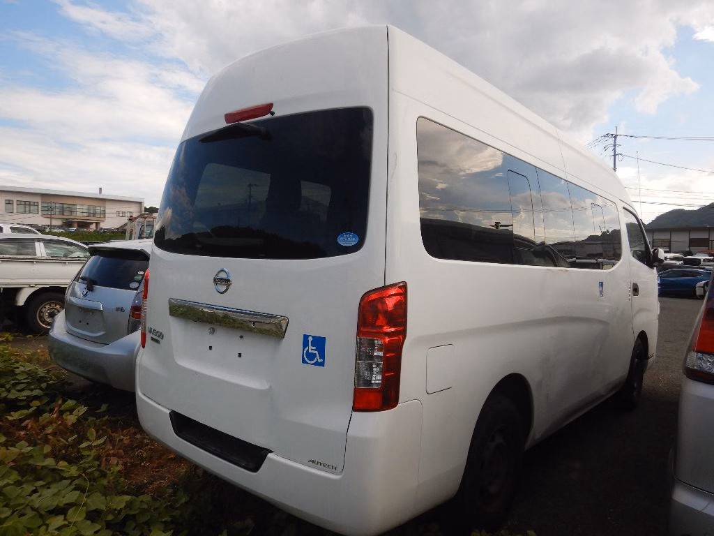 NISSAN NV350 CARAVAN
