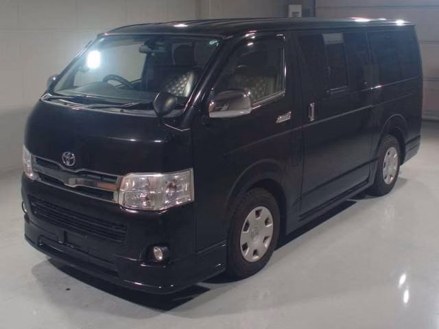 TOYOTA REGIUS ACE