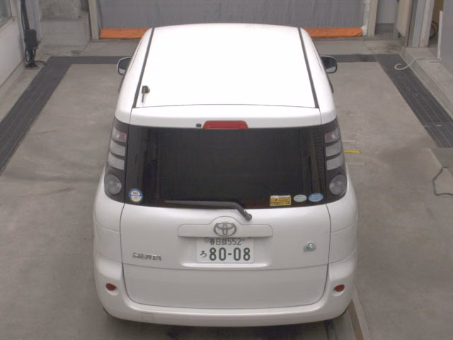 TOYOTA SIENTA