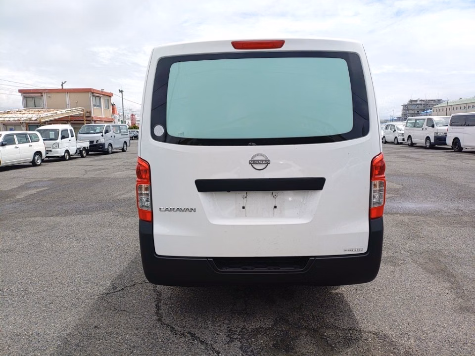 NISSAN CARAVAN