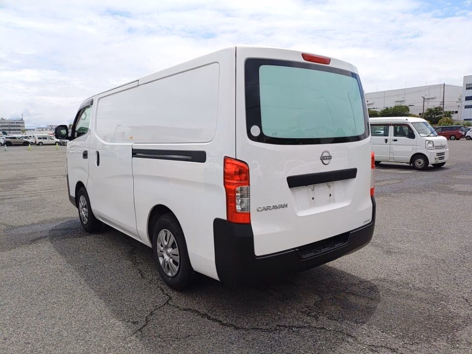 NISSAN CARAVAN