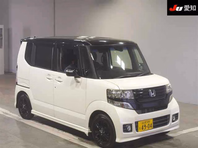 HONDA N-BOX