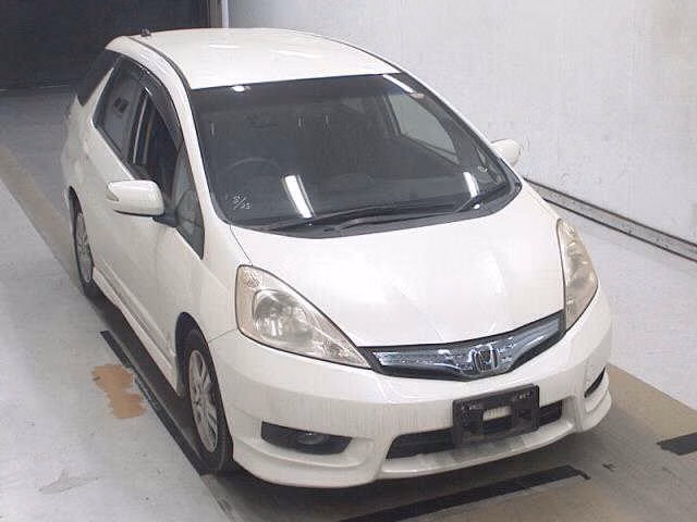 HONDA FIT SHUTTLE