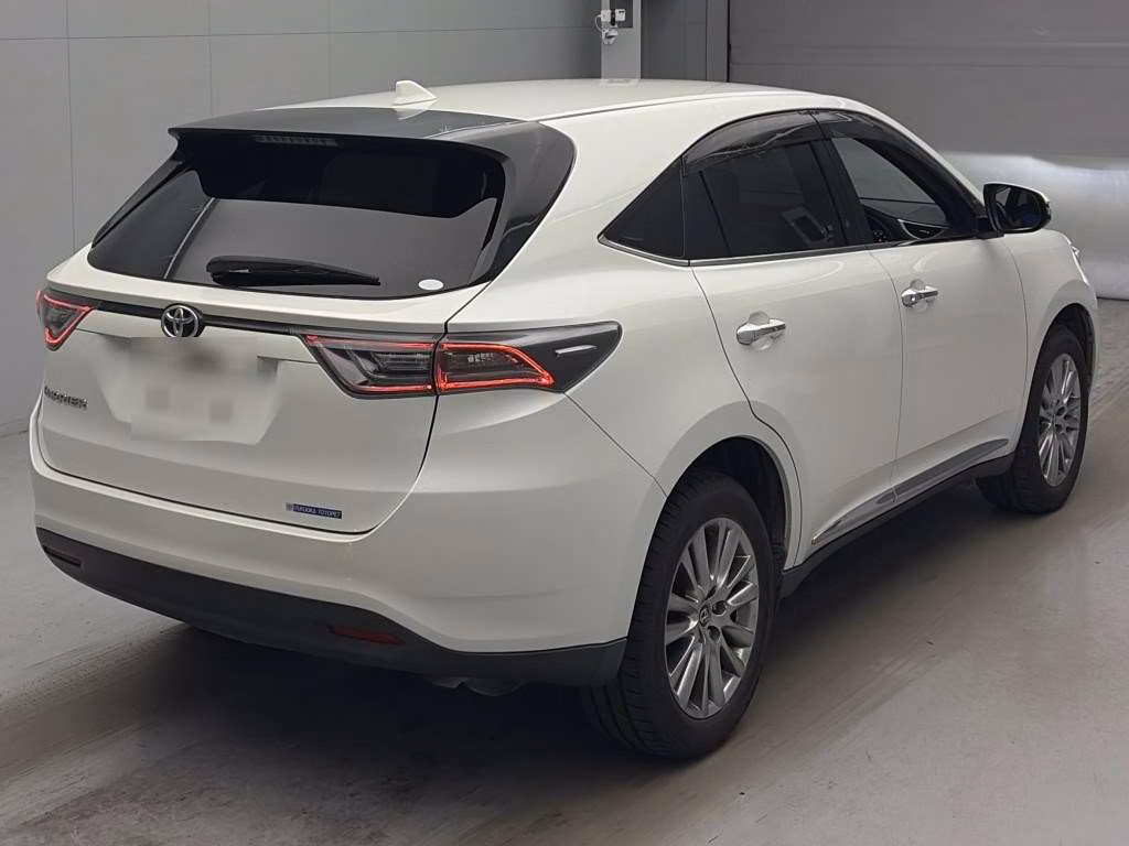 TOYOTA HARRIER