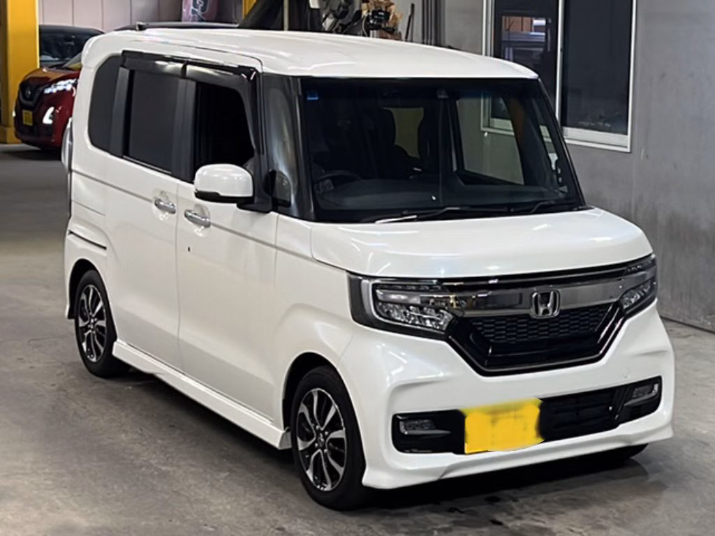 HONDA N-BOX