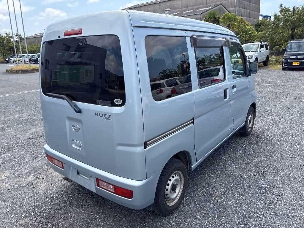 DAIHATSU HIJET